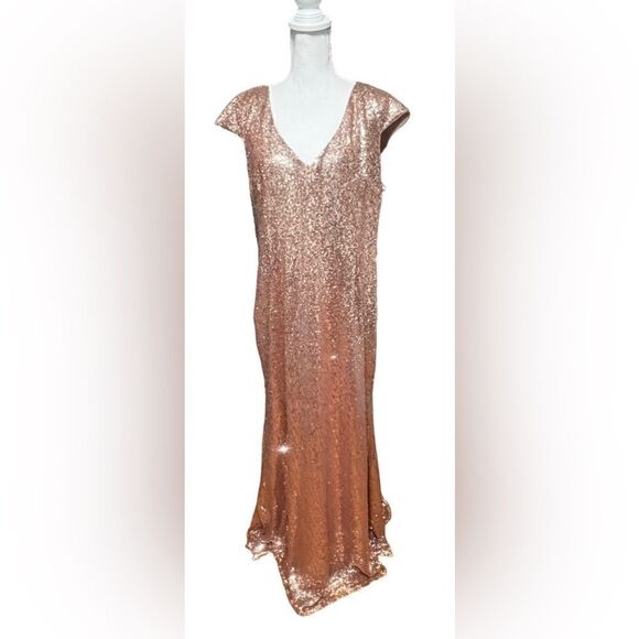 Theia | Kaylee Rose Gold Sequin Gown - Picture 3 of 9
